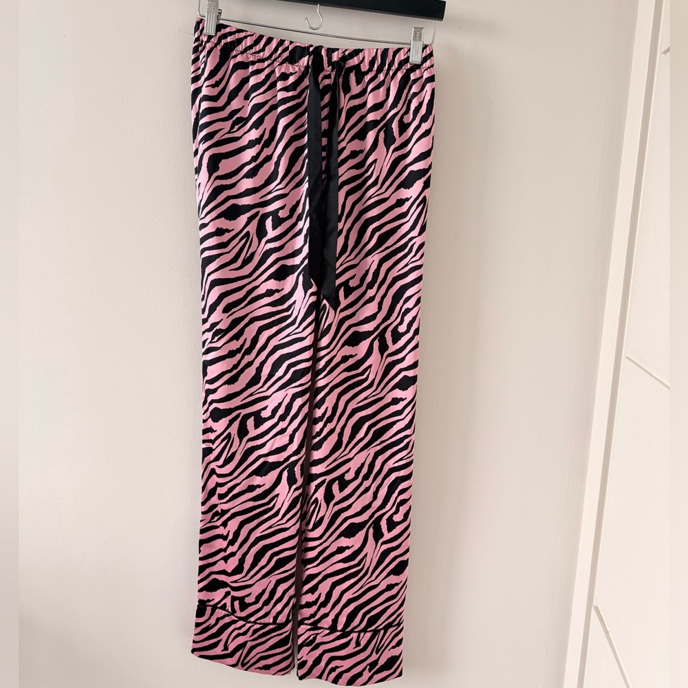Victoria's Secret Pink and Black Zebra Print Pajama Pants